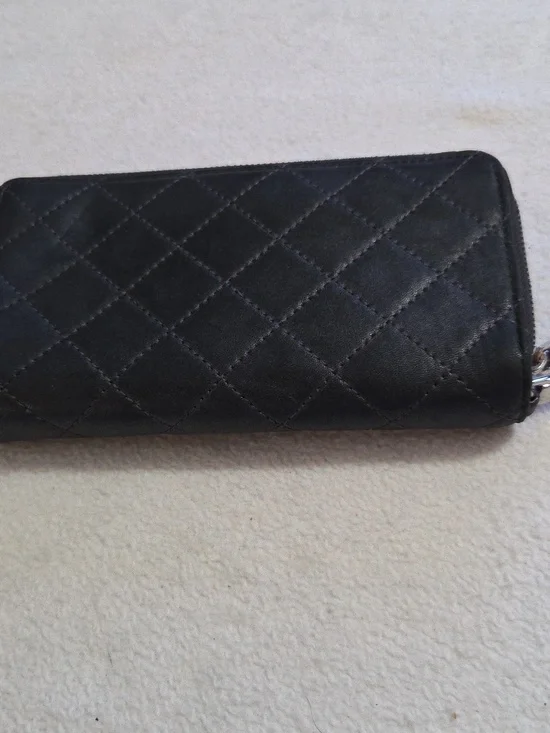 DKNY LEATHER WALLET - Picture 3 of 6